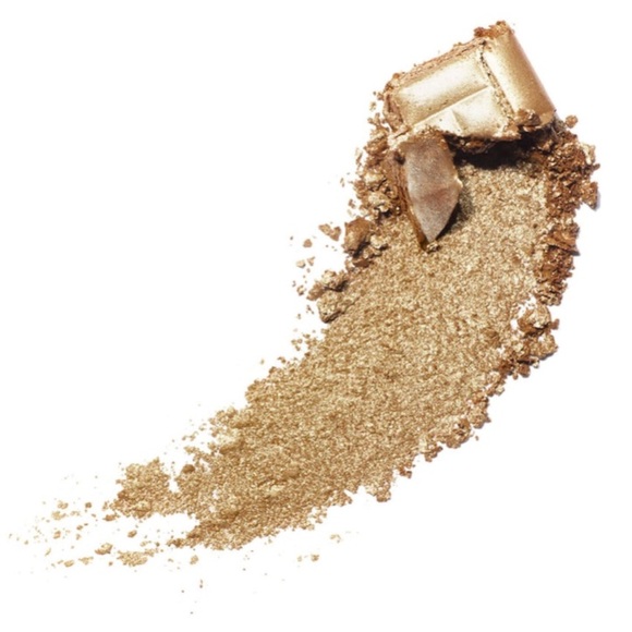 Bobbi Brown Highlighting Powder - Picture 9 of 16